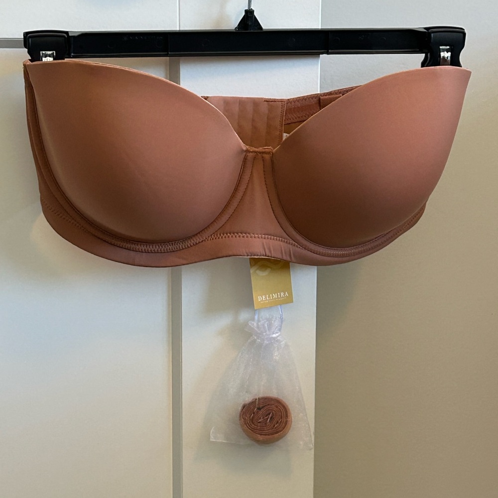 DELIMIRA SLEEK STRAPLESS UNDERWIRE CONTOURED CUP BRA 36F